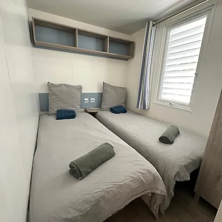 Large Mobile On 4star Camping *